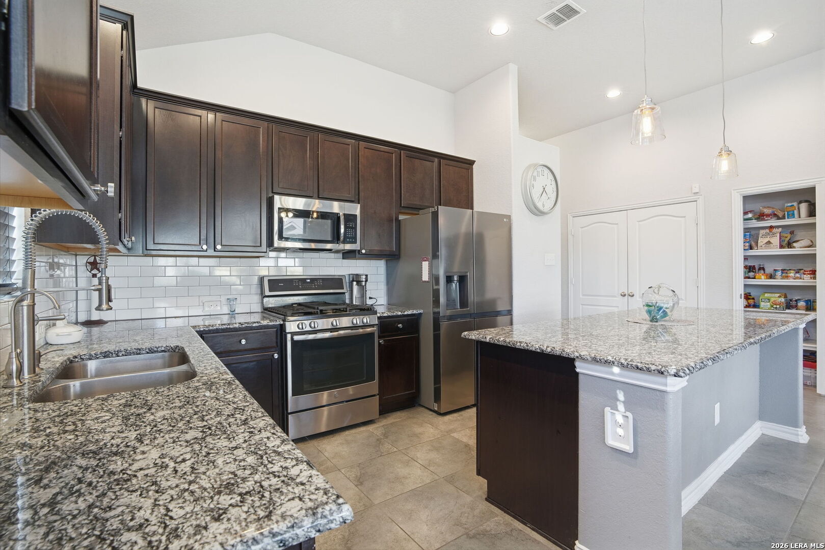 7902 Headwaters Trail