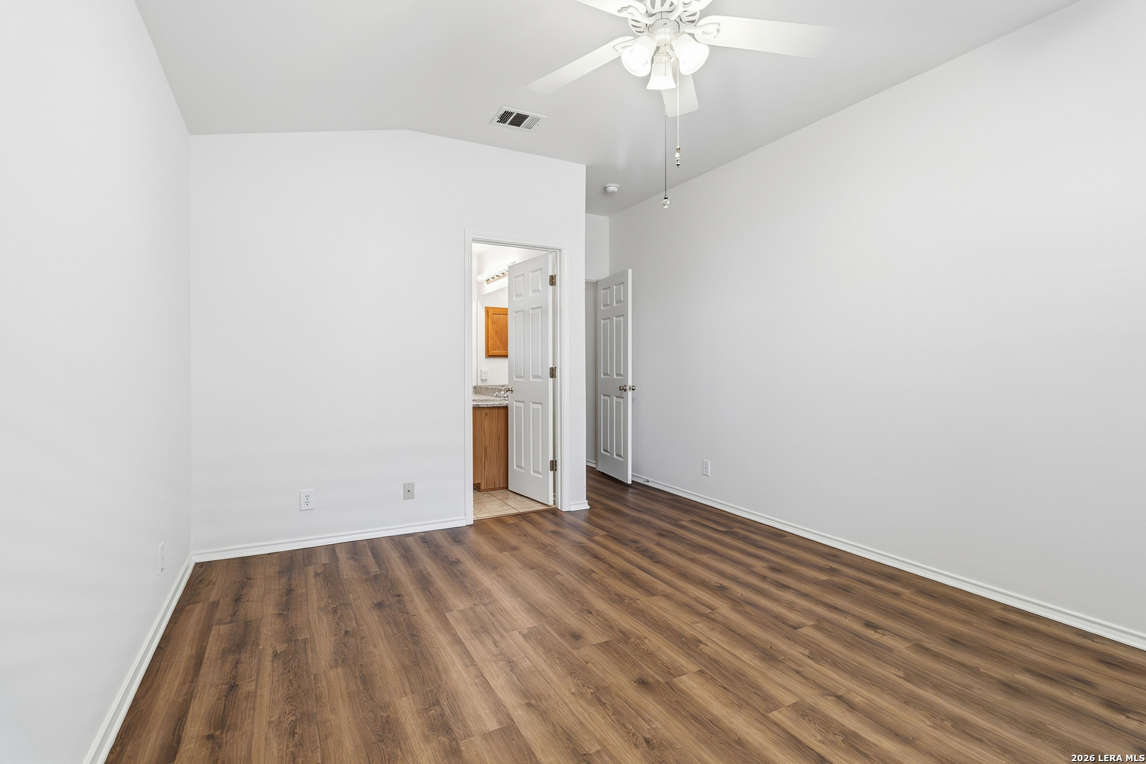 9947 Sandlet Trail