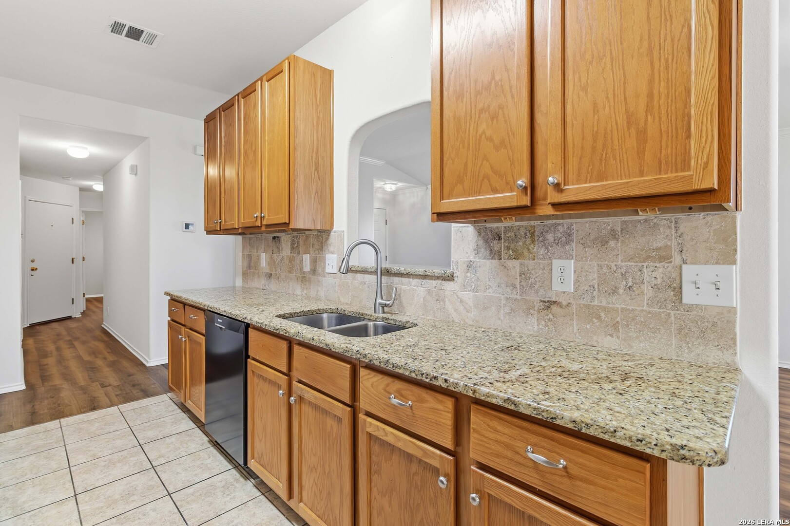 9947 Sandlet Trail