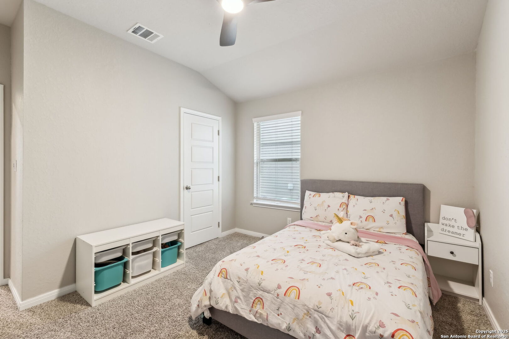 320 Shelton Pass