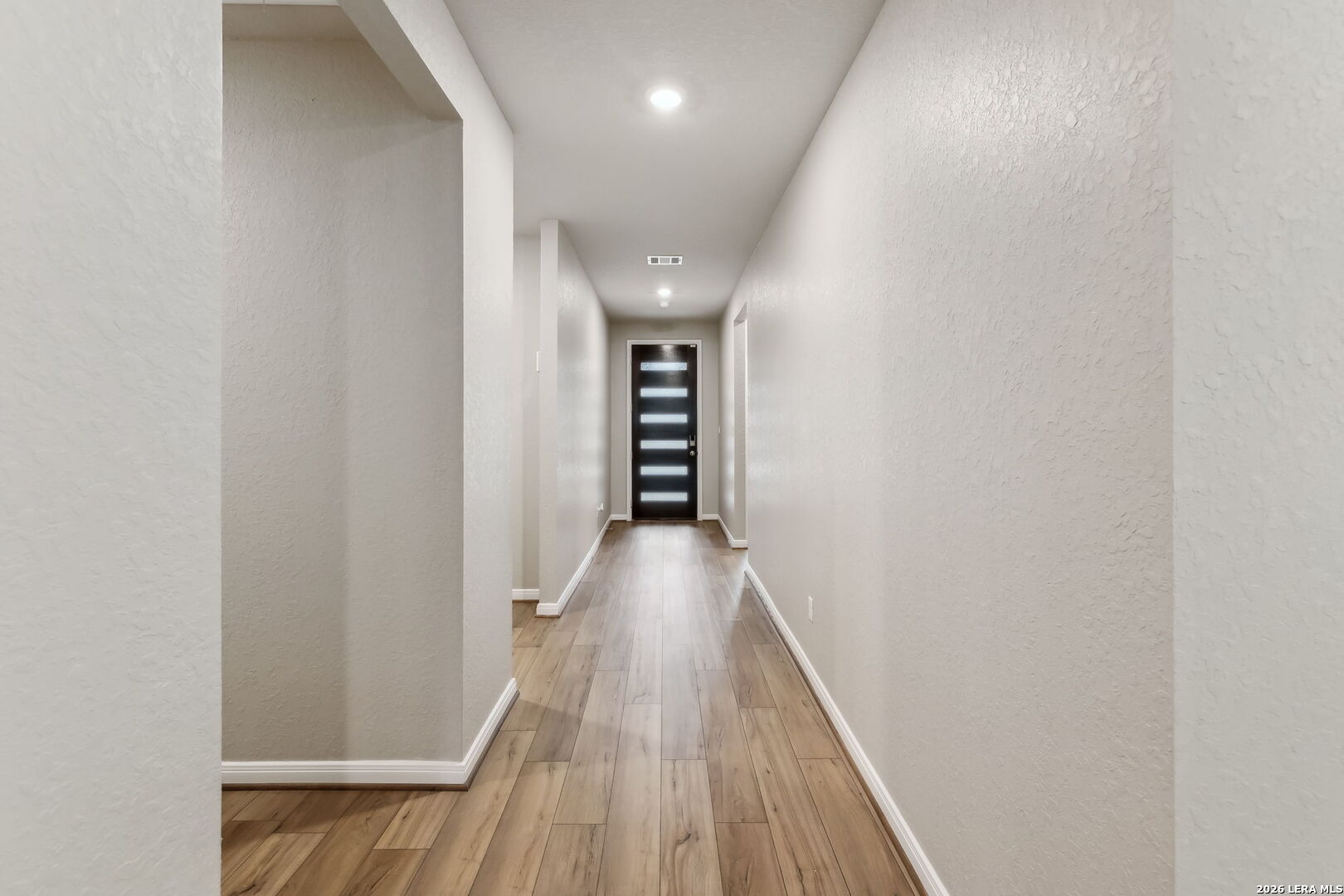 320 Shelton Pass