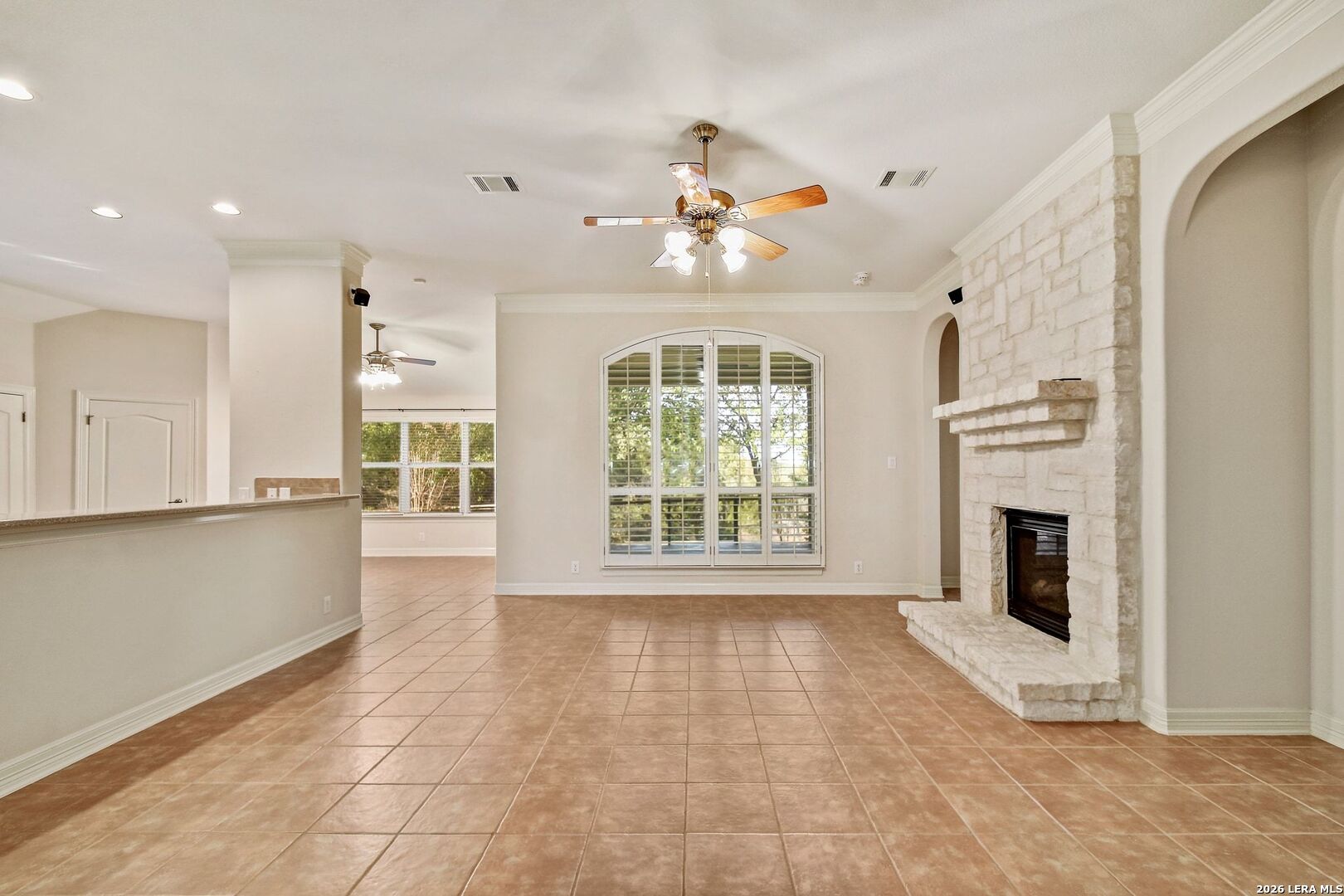 2811 Dason Ledge