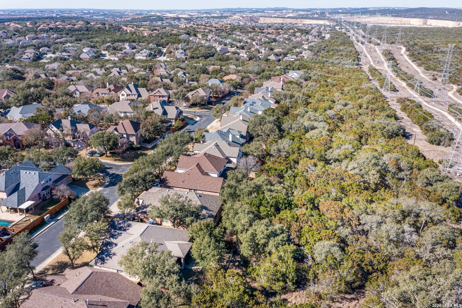 2811 Dason Ledge