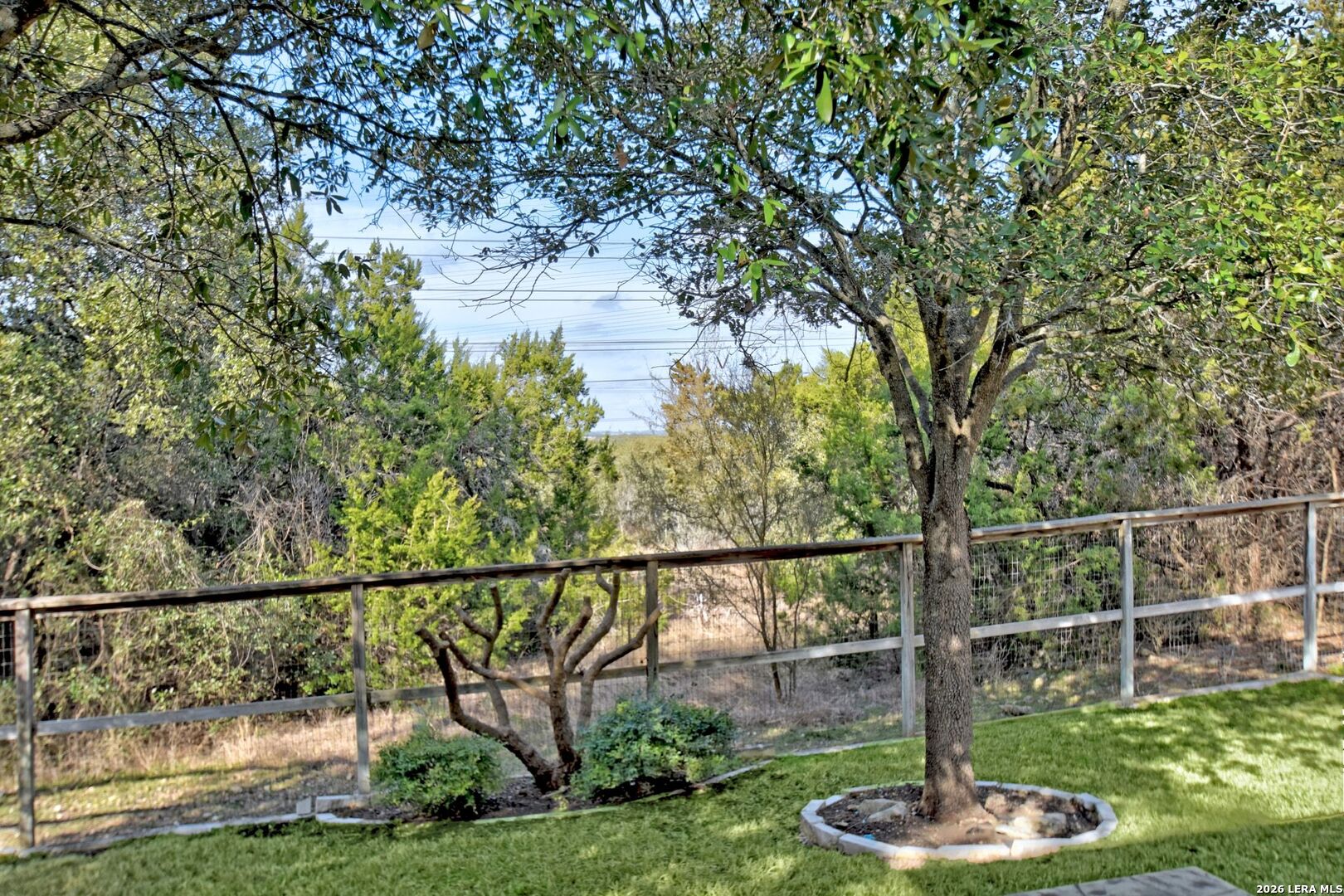 2811 Dason Ledge