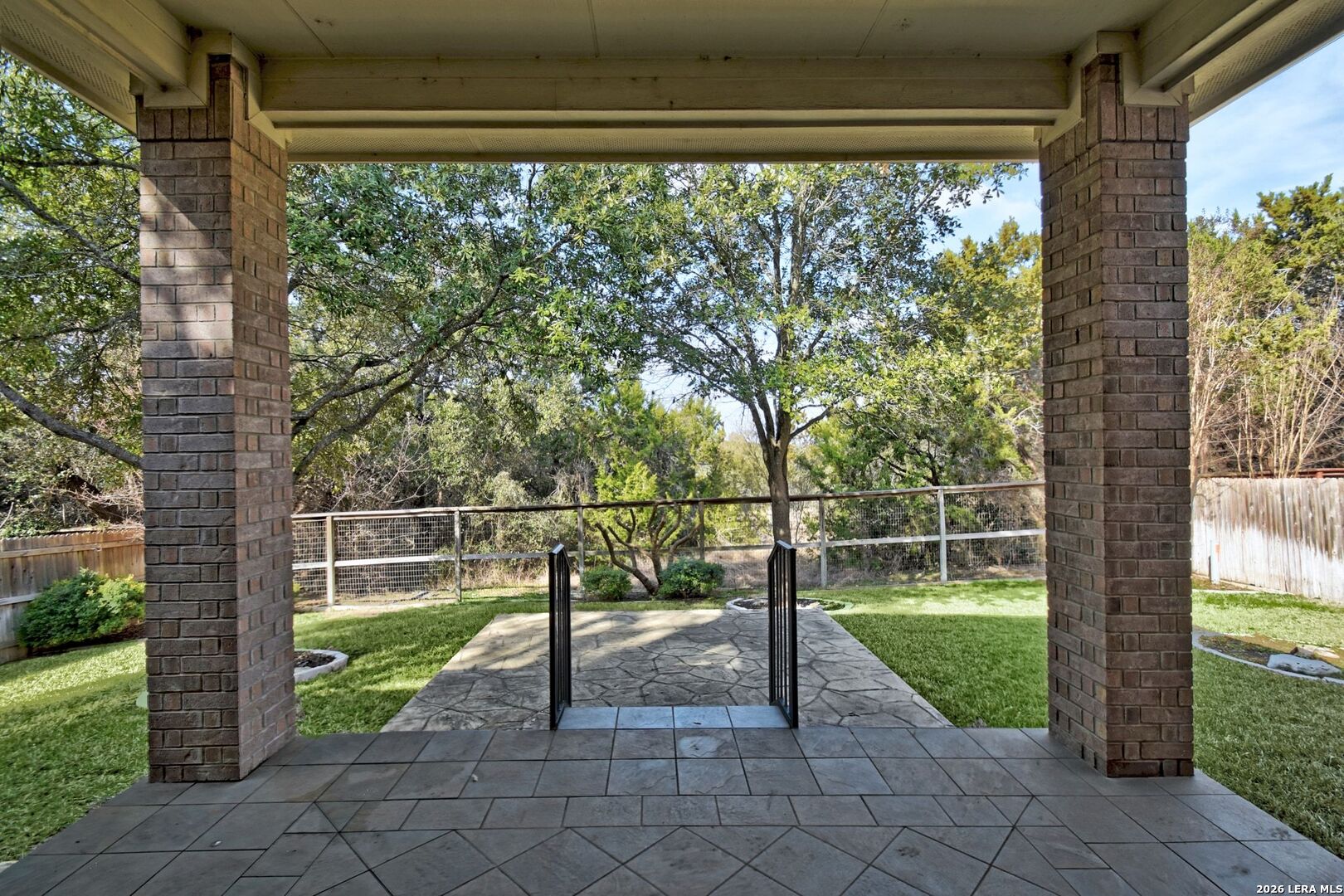 2811 Dason Ledge