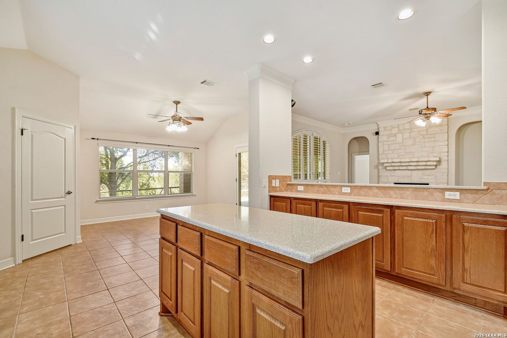 2811 Dason Ledge