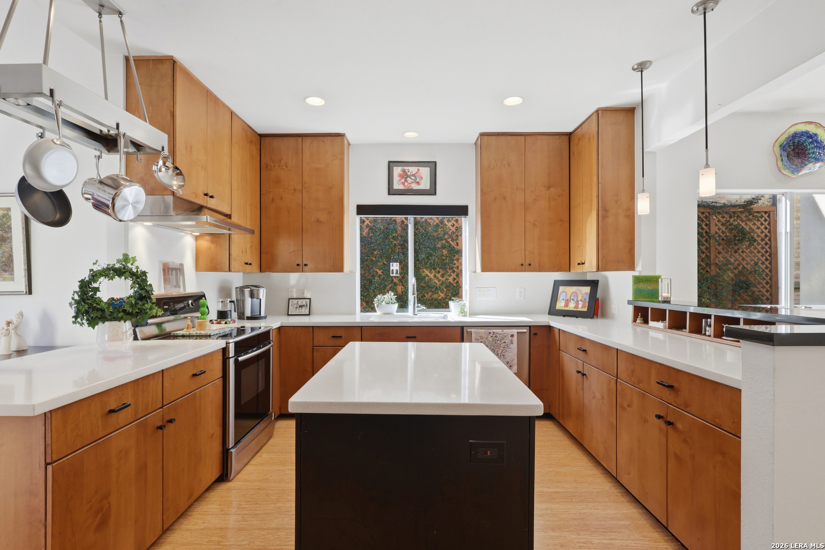 38 Oakwell Farms