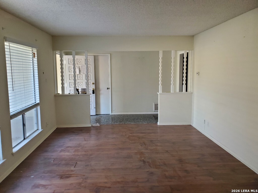 303 Cordoba Dr