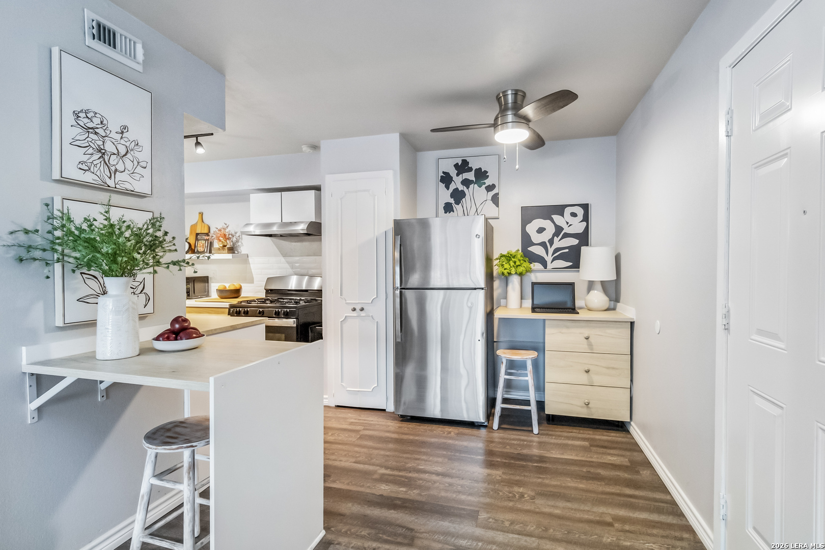 8038 Broadway Unit: 225L