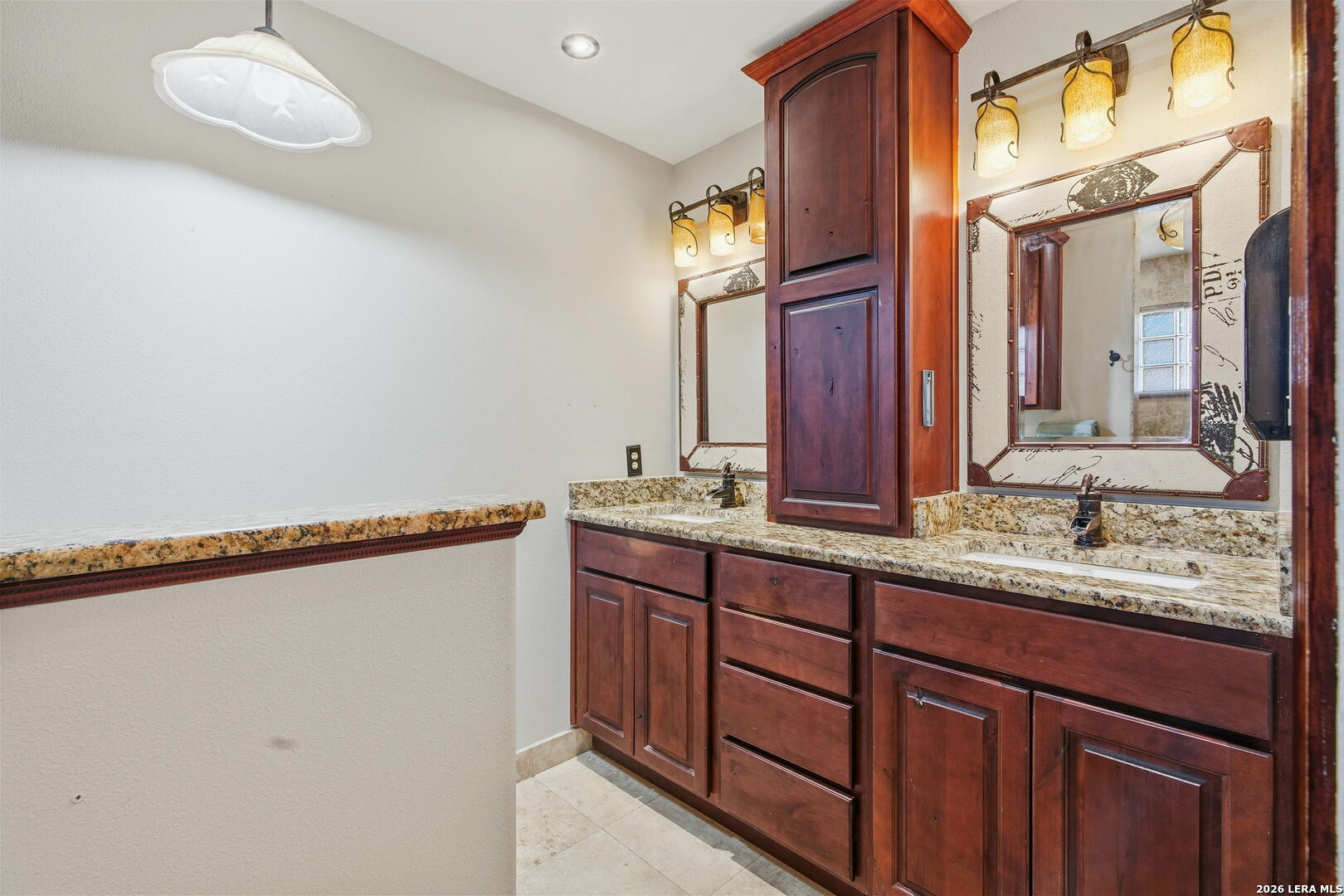 222 Herweck Dr