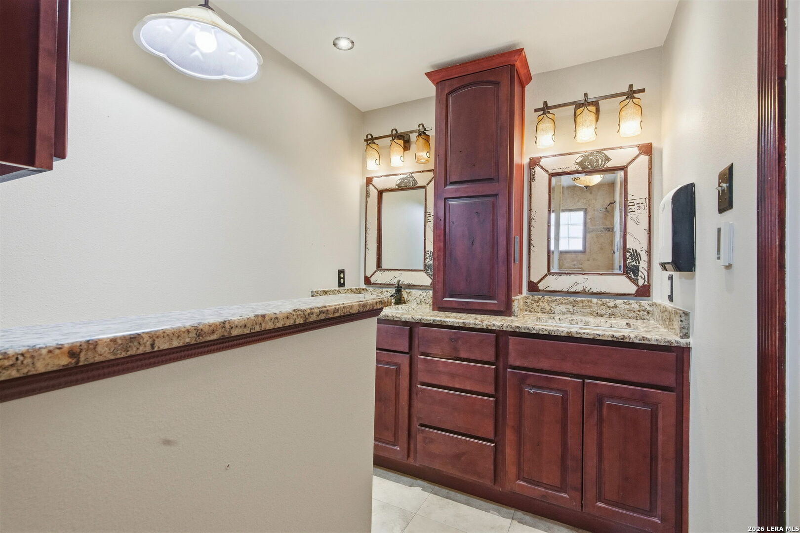 222 Herweck Dr