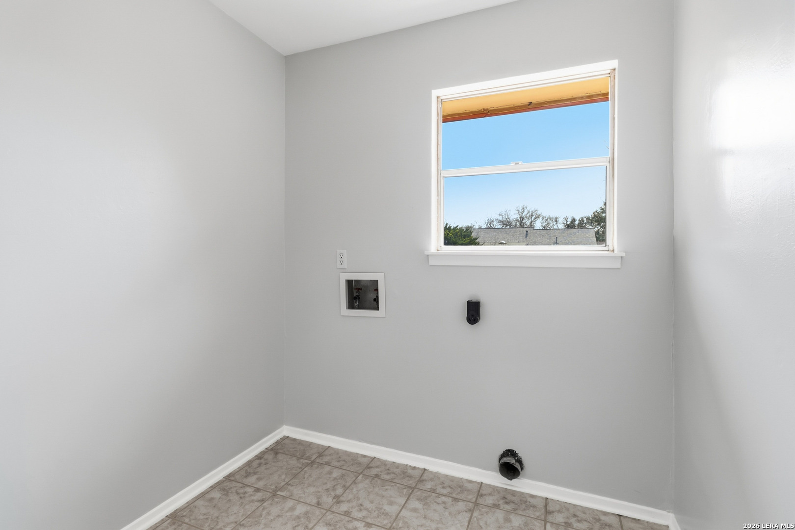 8314 Delphian Dr