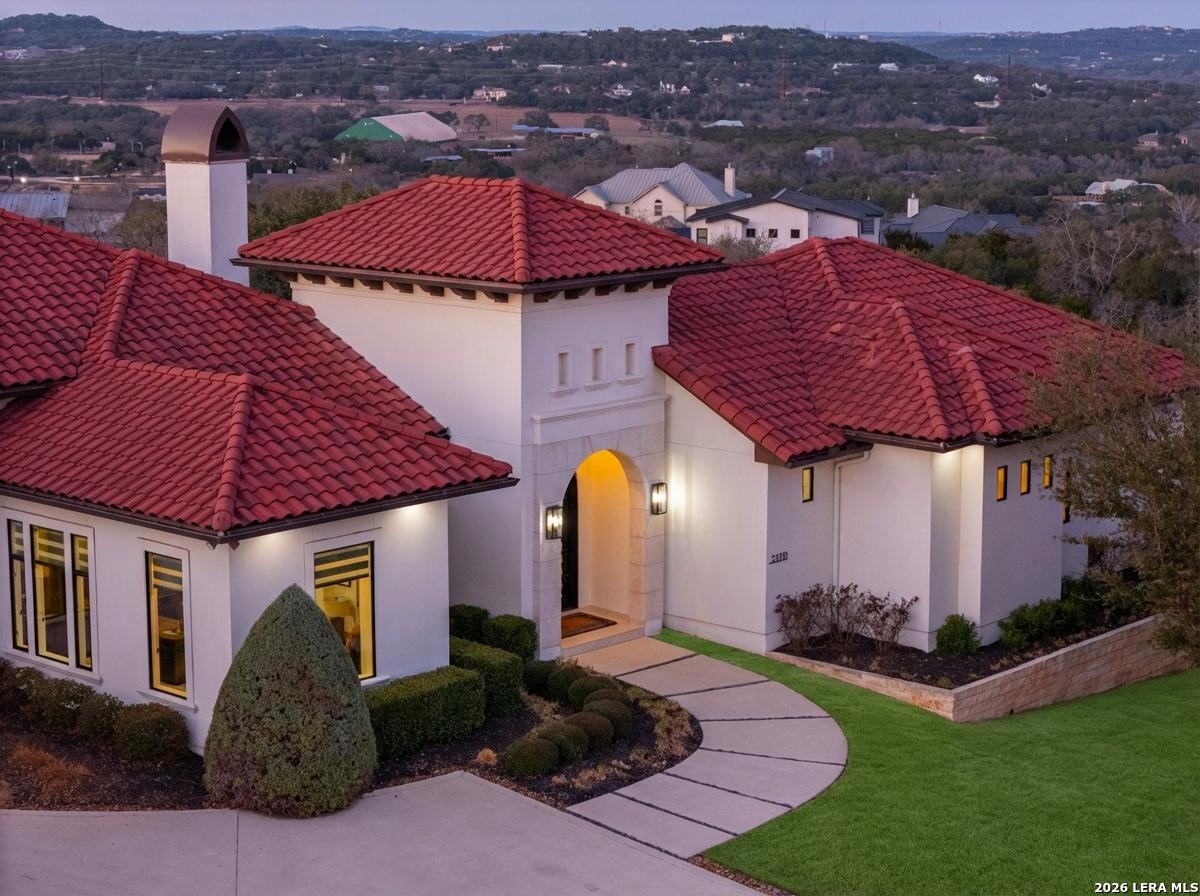 23510 Avila Ridge