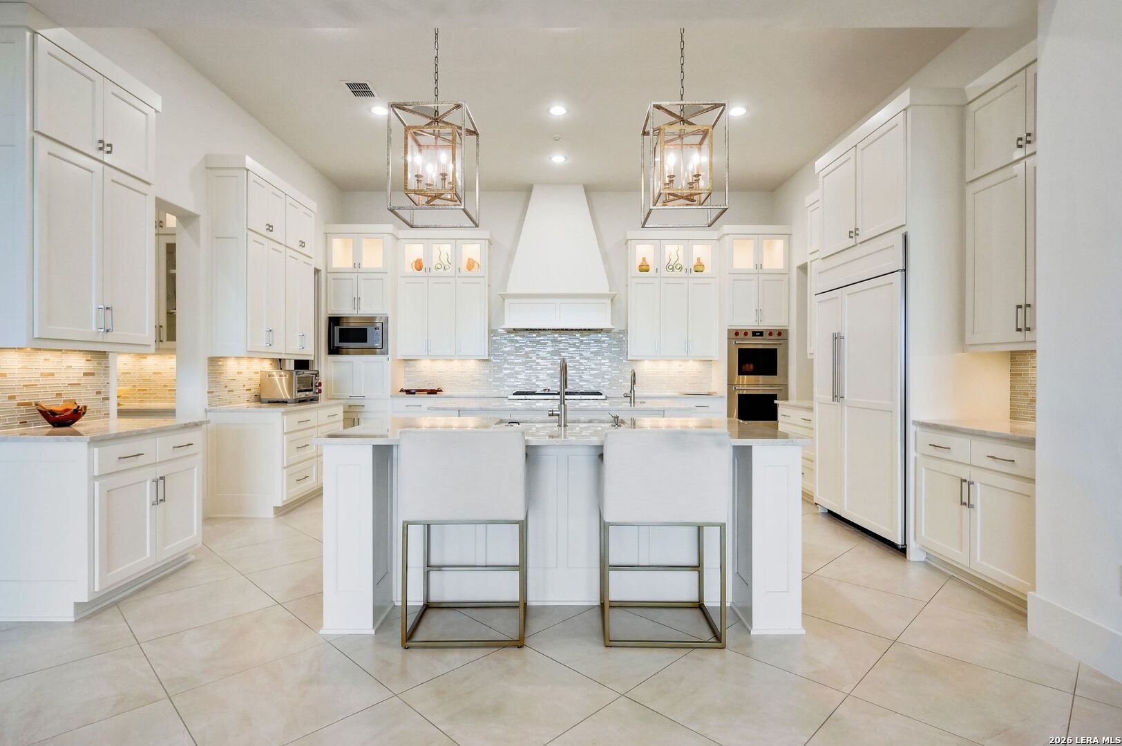23510 Avila Ridge