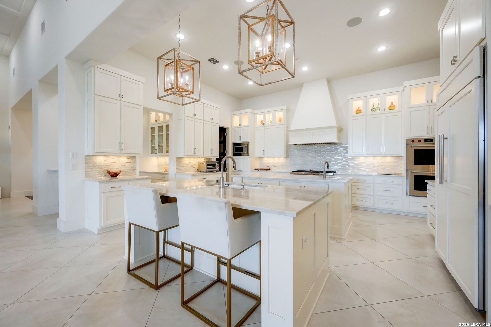 23510 Avila Ridge