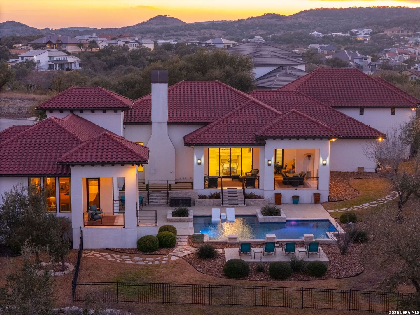 23510 Avila Ridge