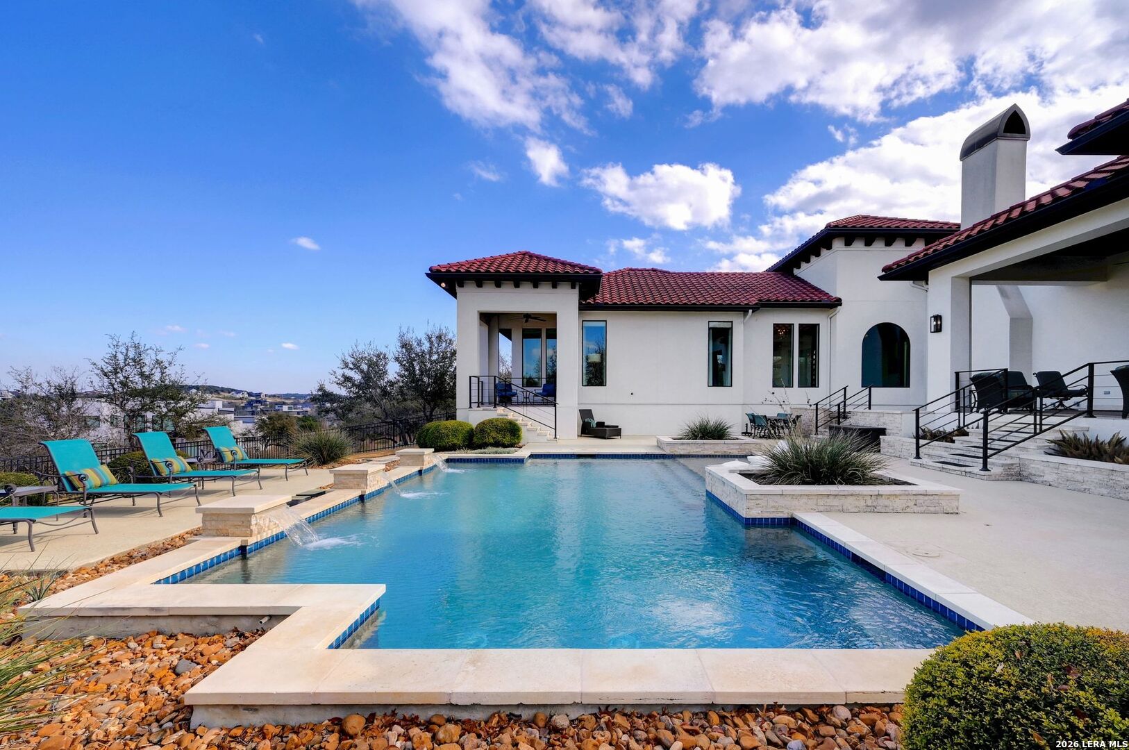 23510 Avila Ridge