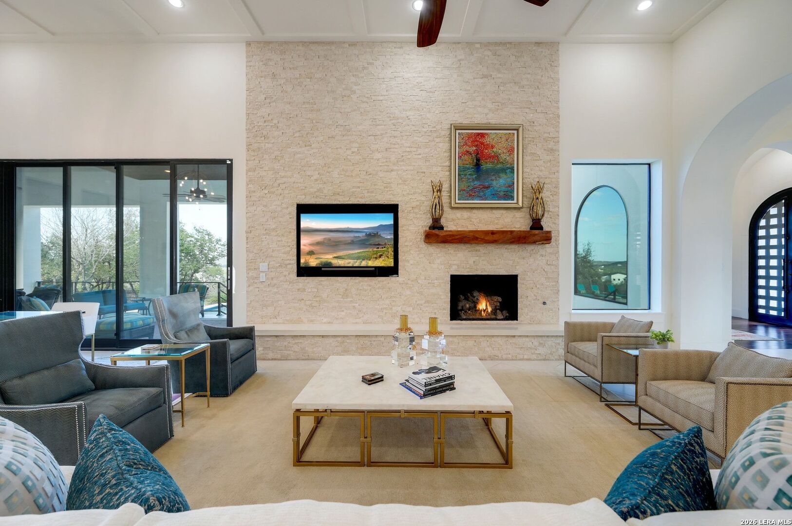 23510 Avila Ridge