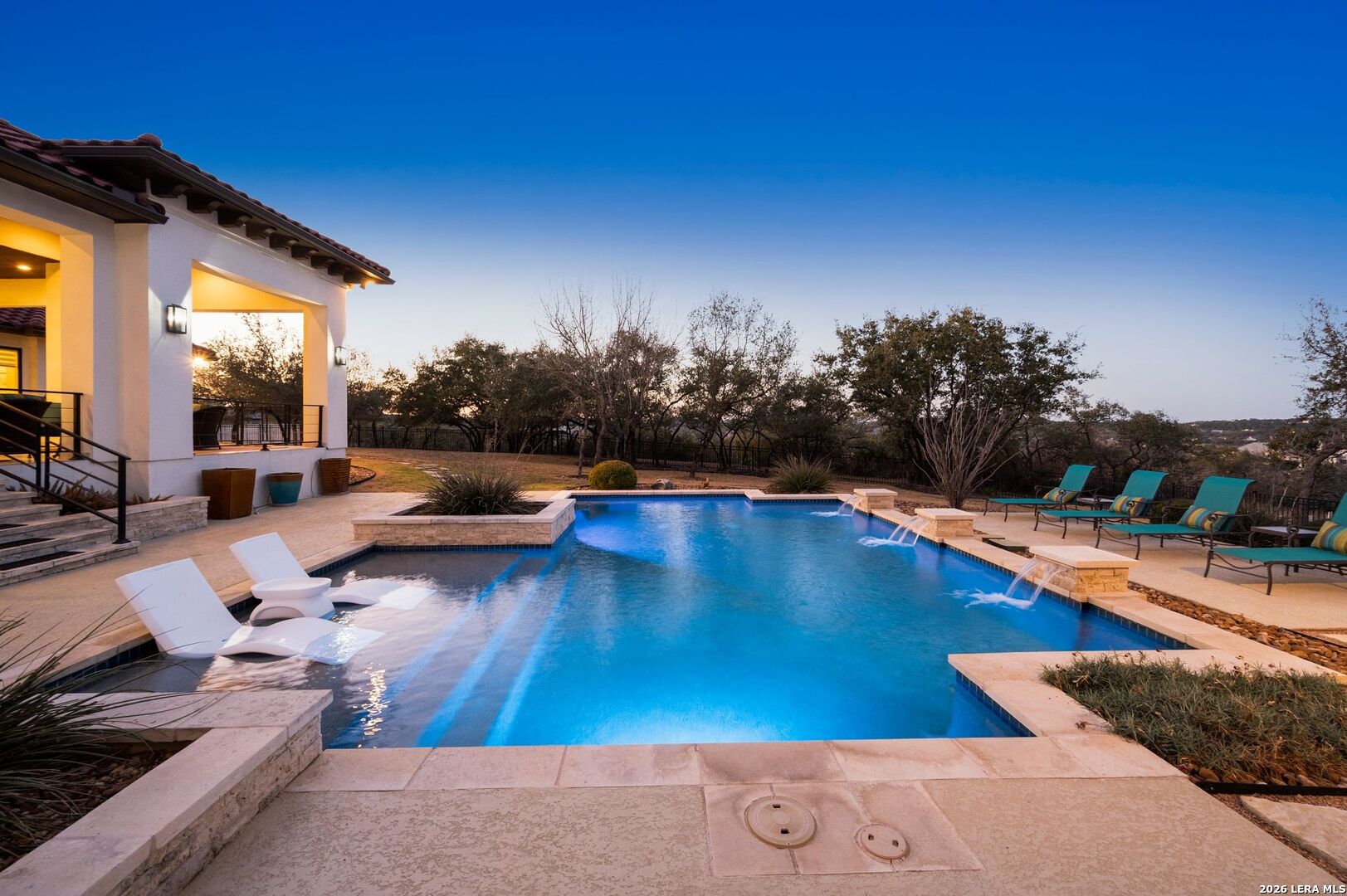 23510 Avila Ridge