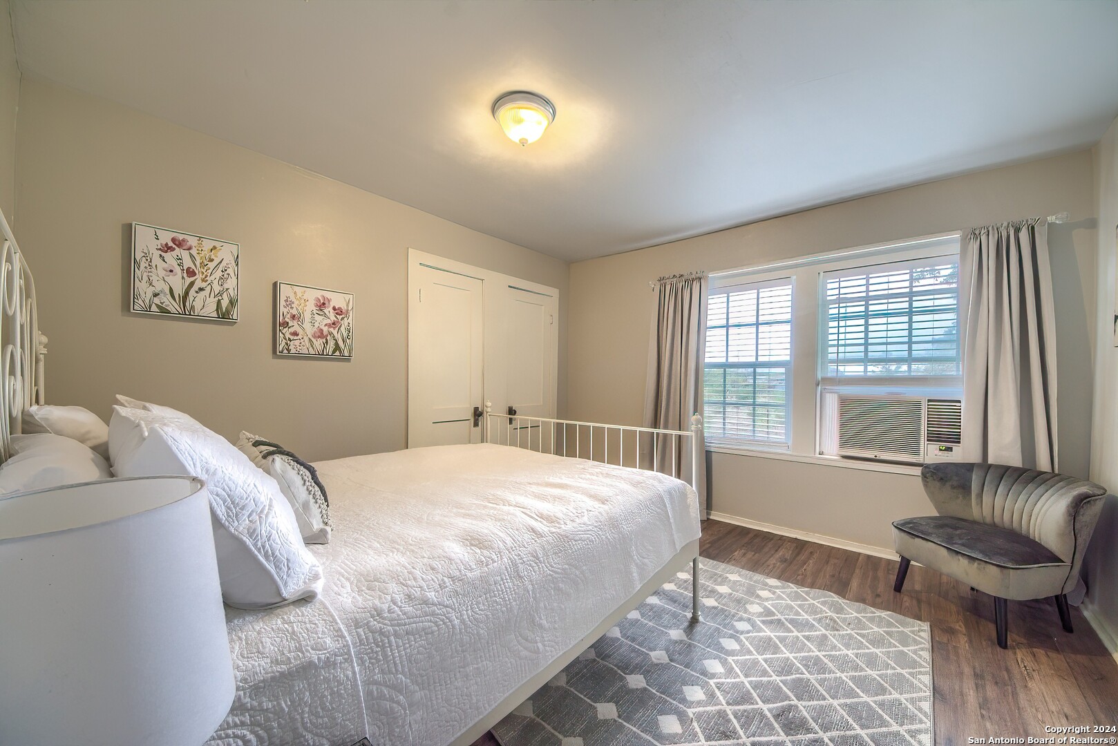 1382 RIVER RD