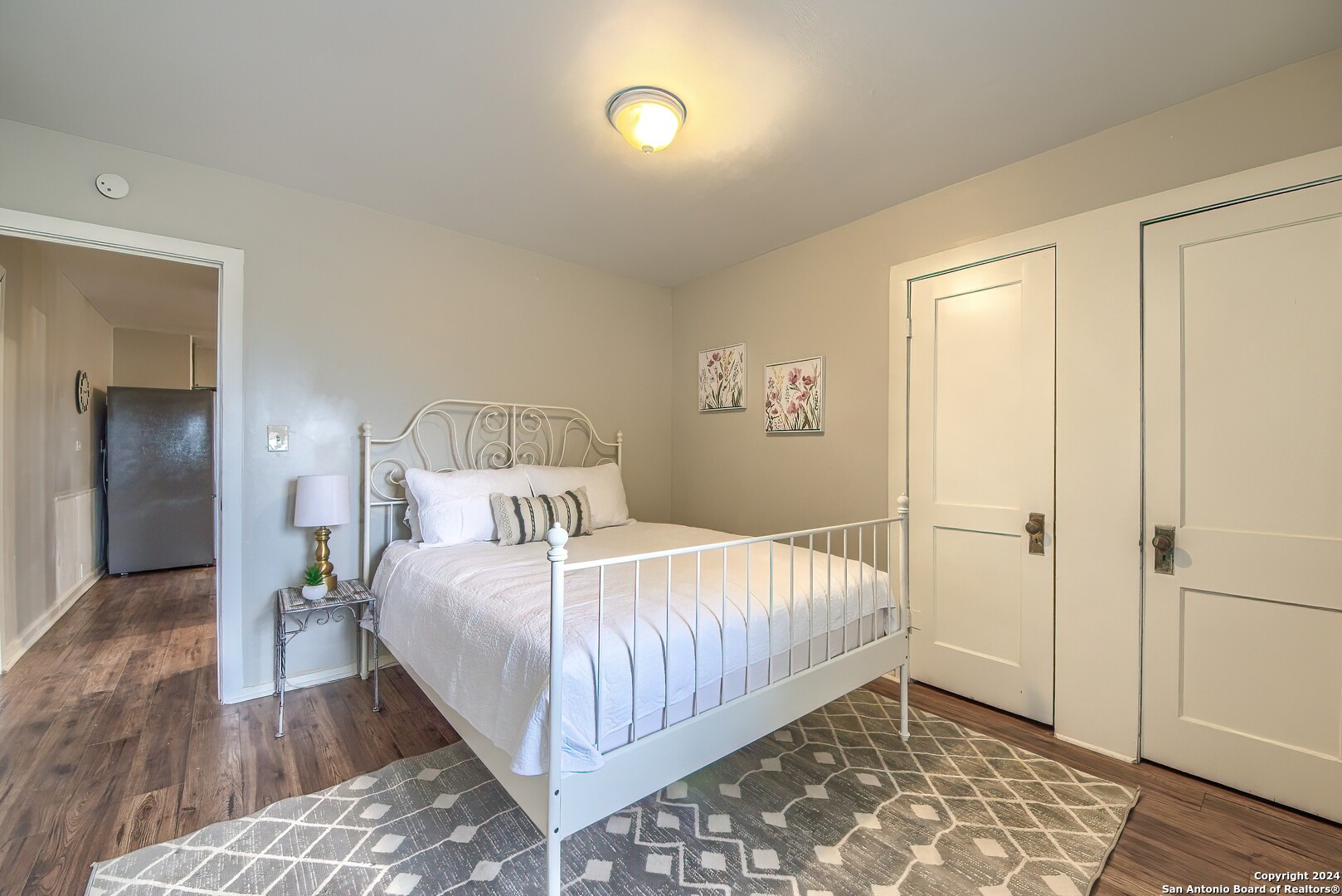1382 RIVER RD