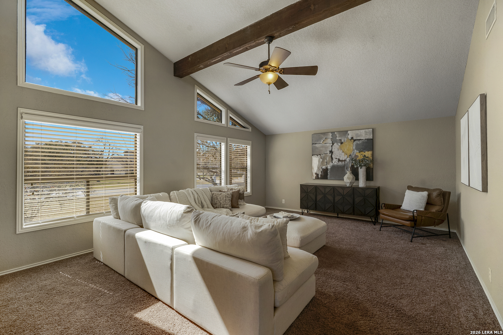 8555 Noble Lark