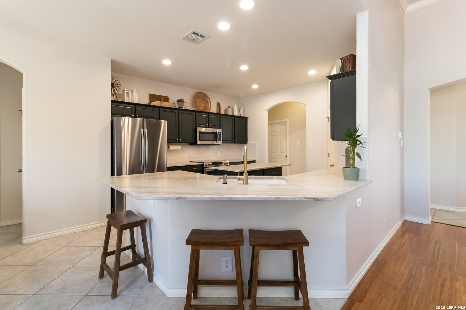 26022 Silver Cloud