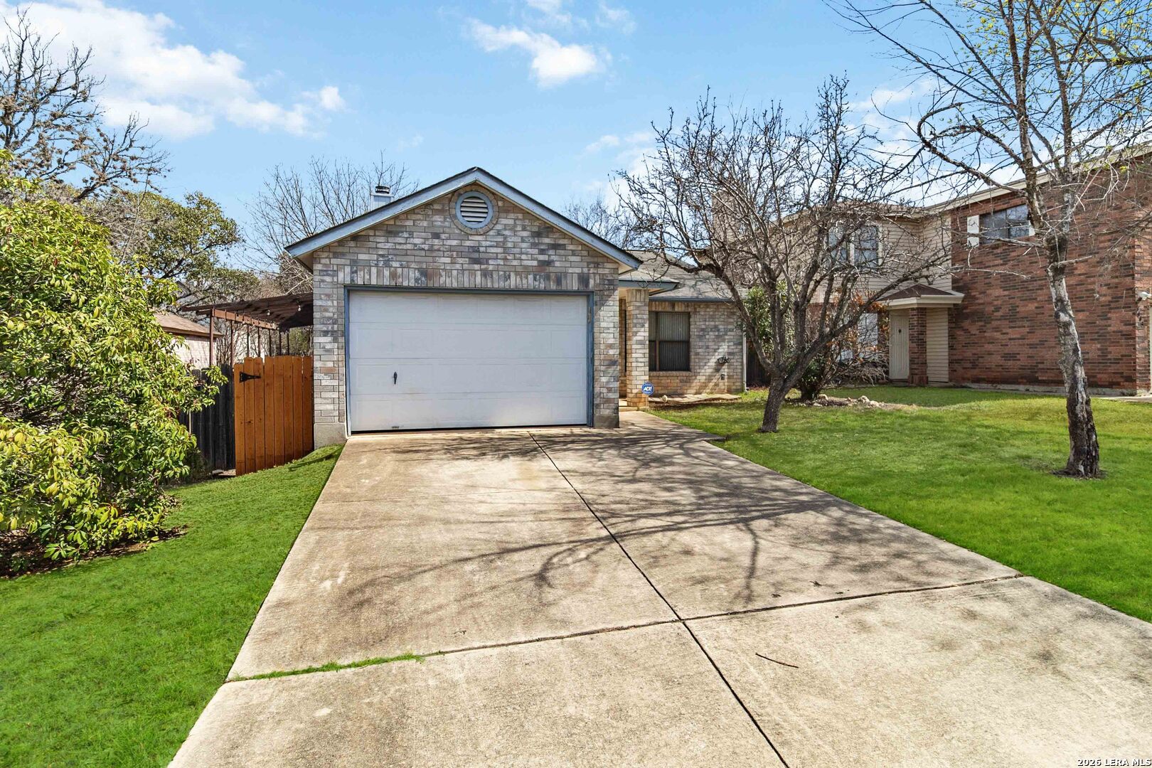 7467 Bluestone