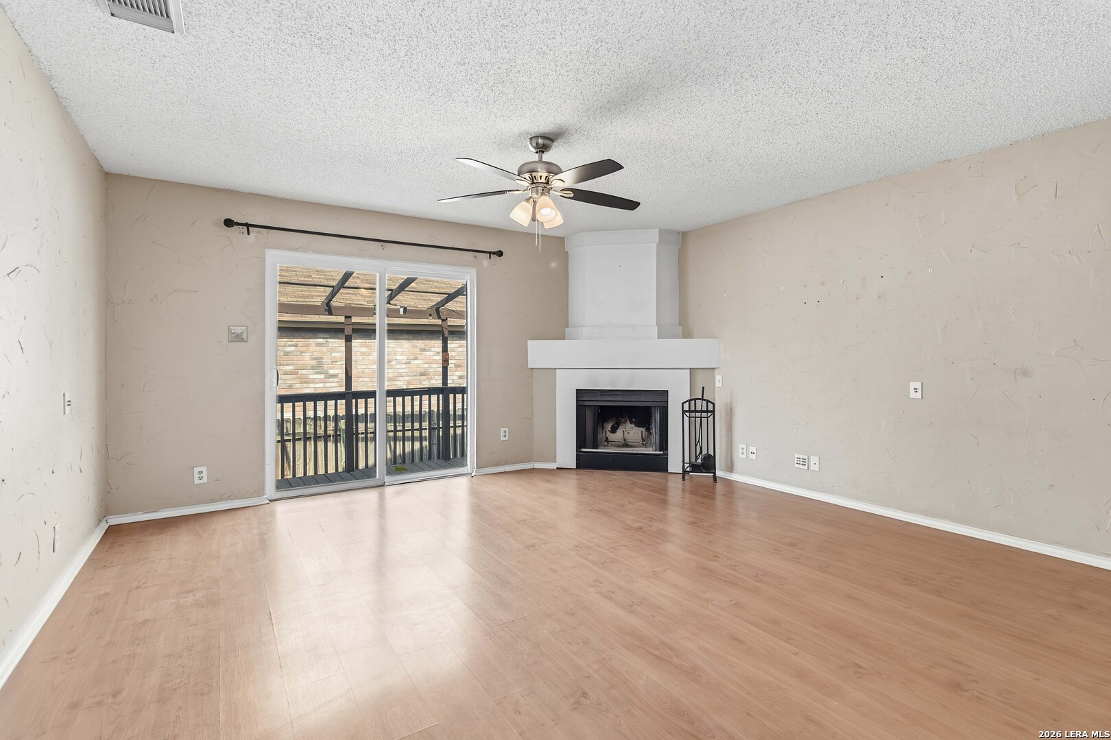 7467 Bluestone