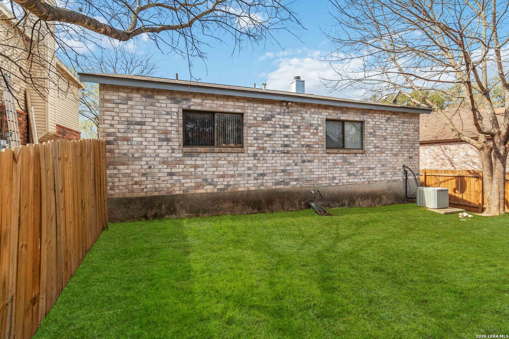 7467 Bluestone