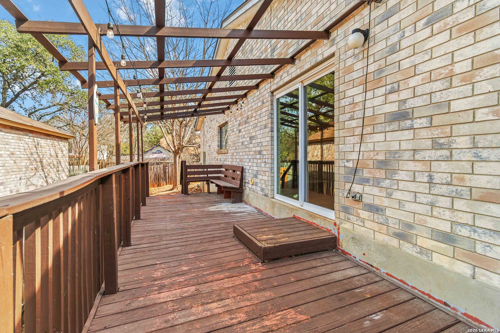 7467 Bluestone