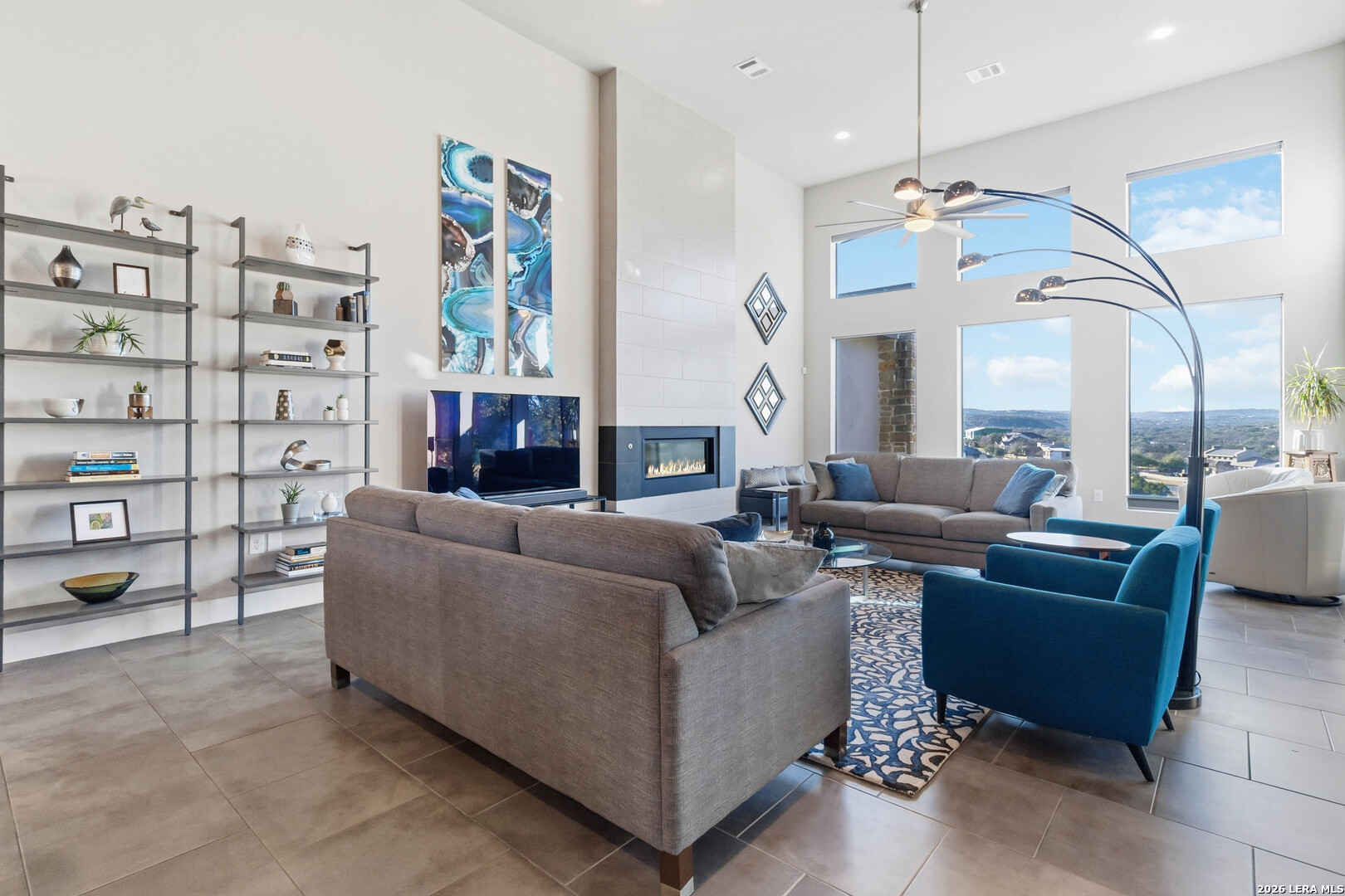 9802 Autumn Canyon