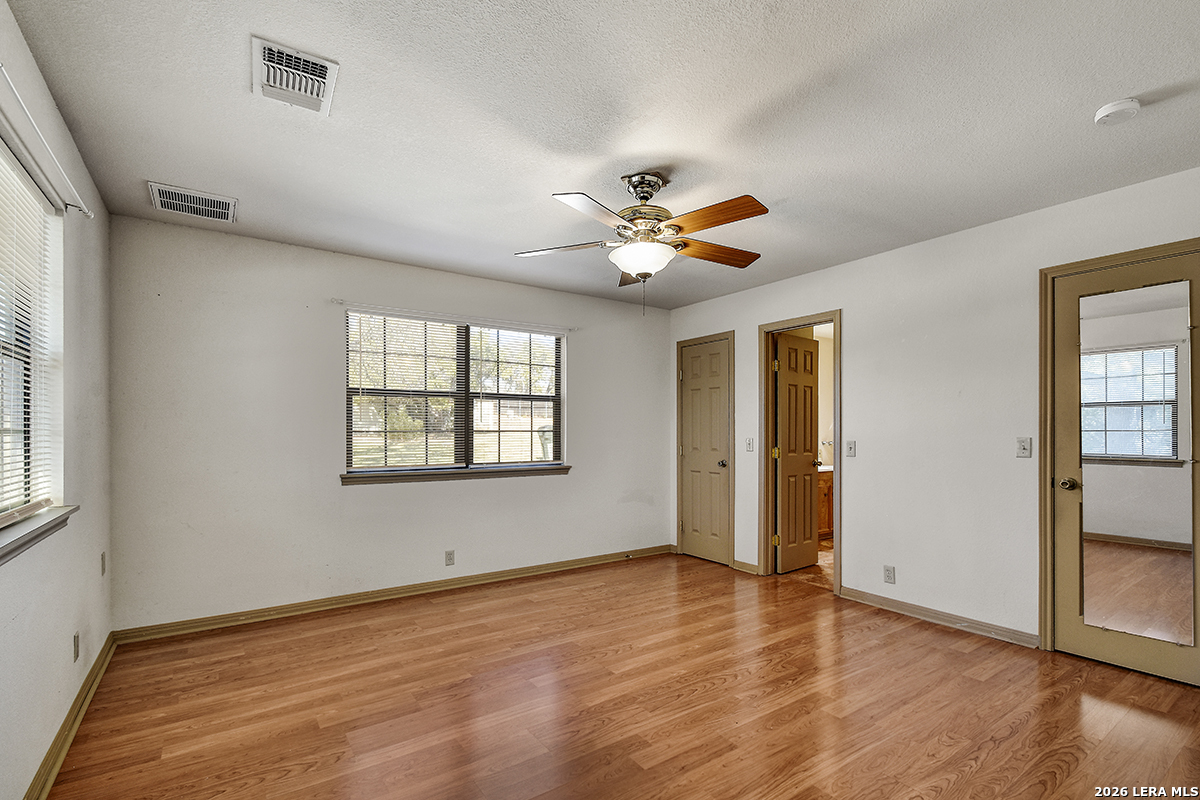 1009 Tanglewood
