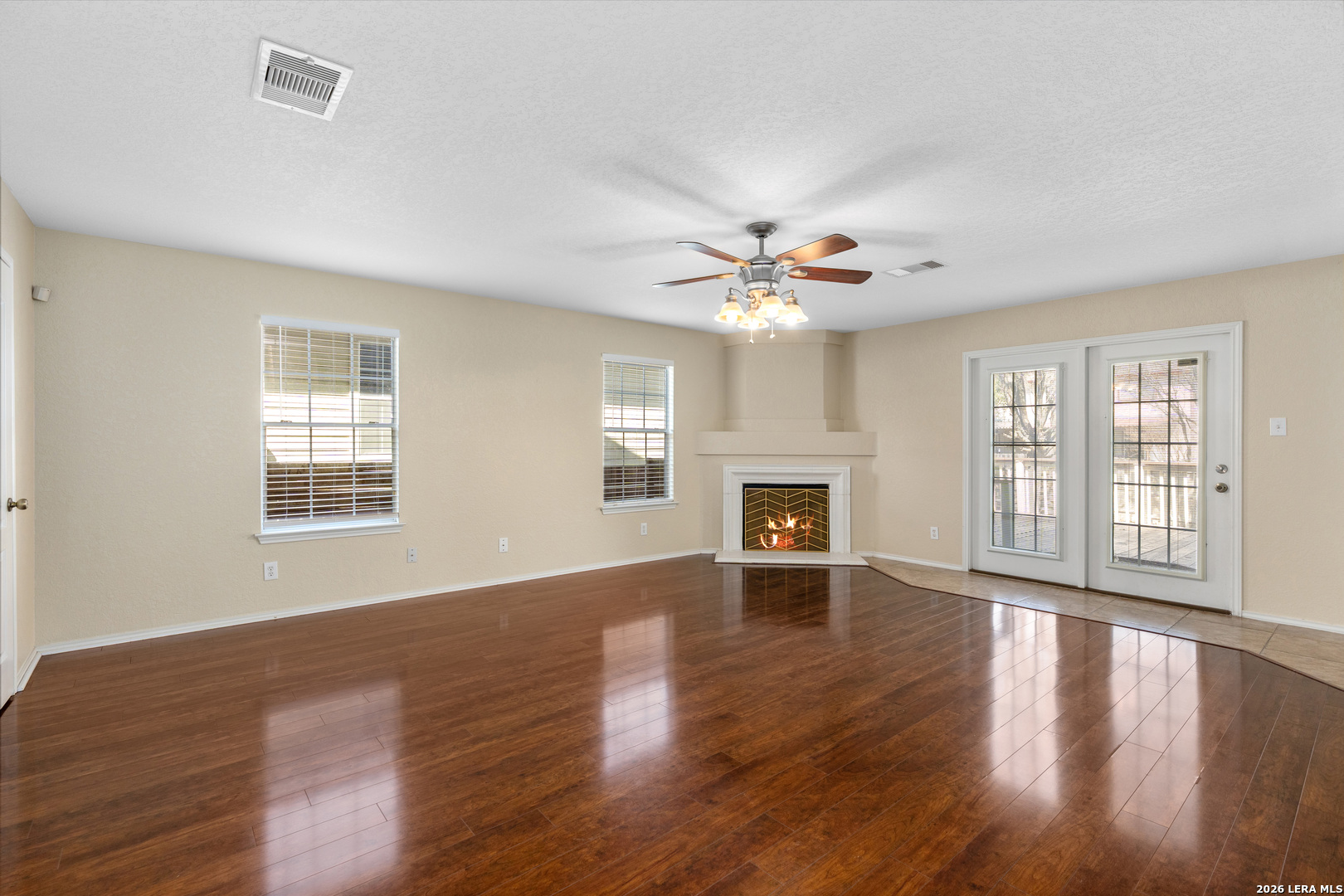16734 Basin Oak