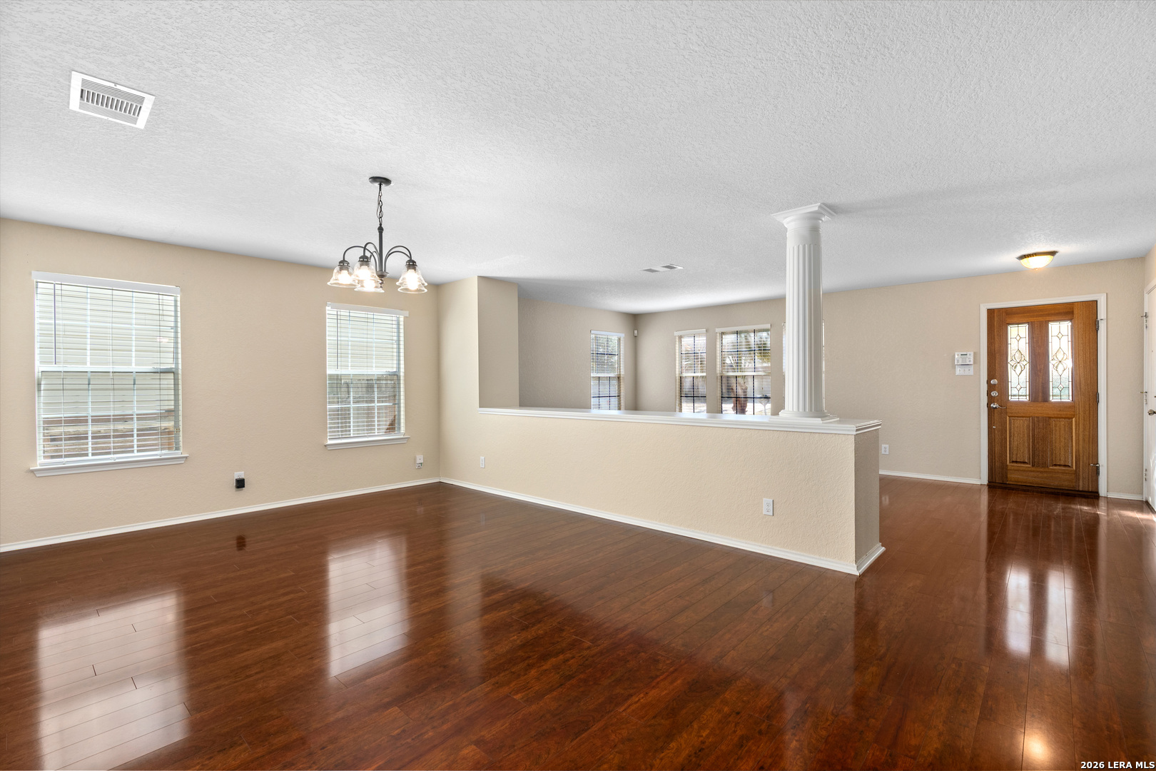 16734 Basin Oak
