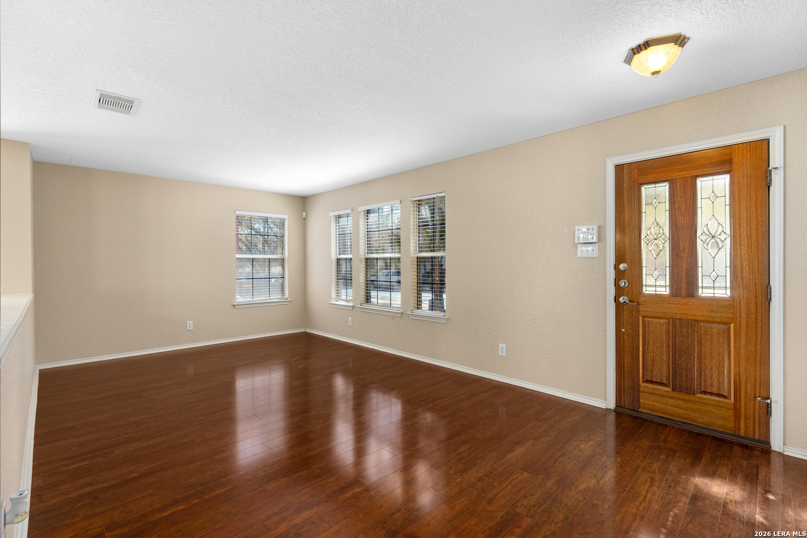 16734 Basin Oak