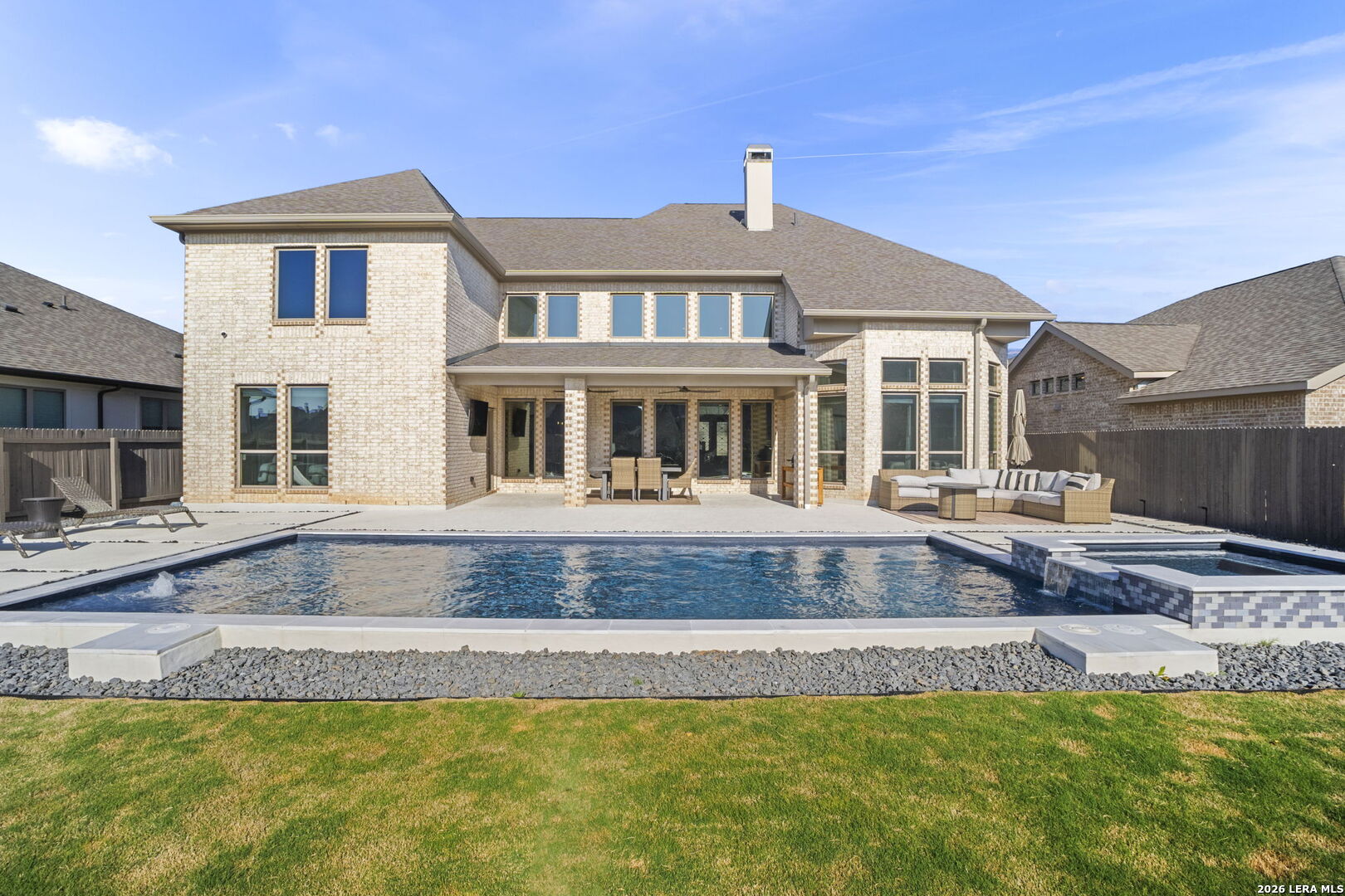 30121 Valley Run
