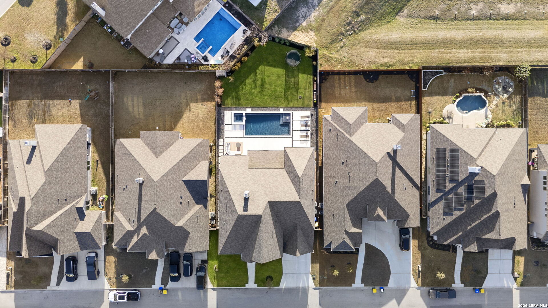30121 Valley Run