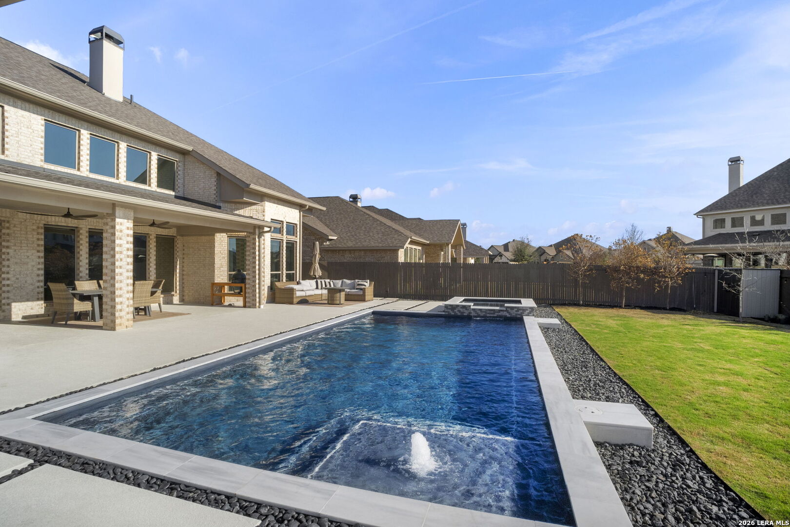 30121 Valley Run