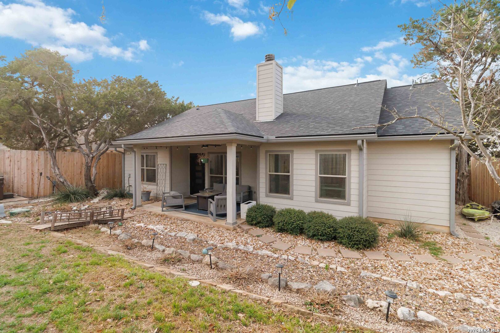 570 Forest Crest