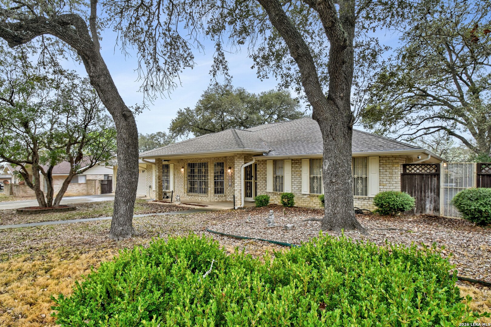5927 WILDWIND DR