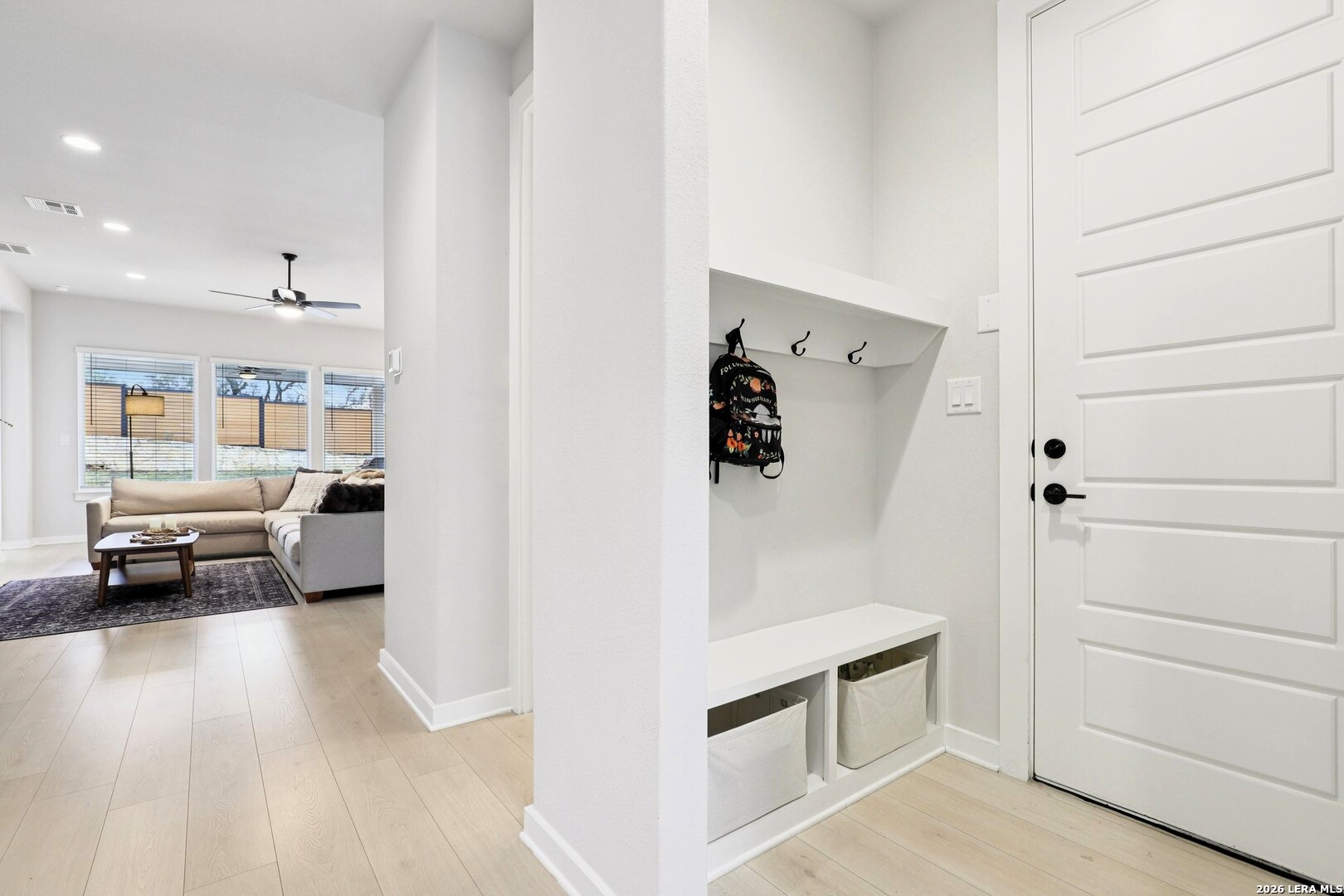 1538 Escarpment
