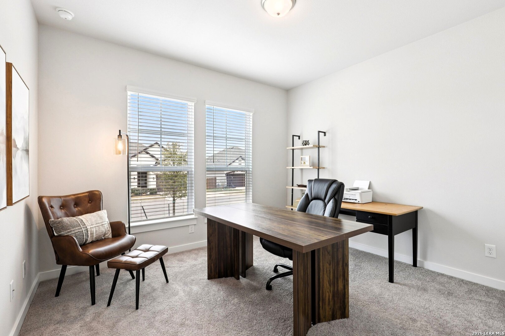 1538 Escarpment