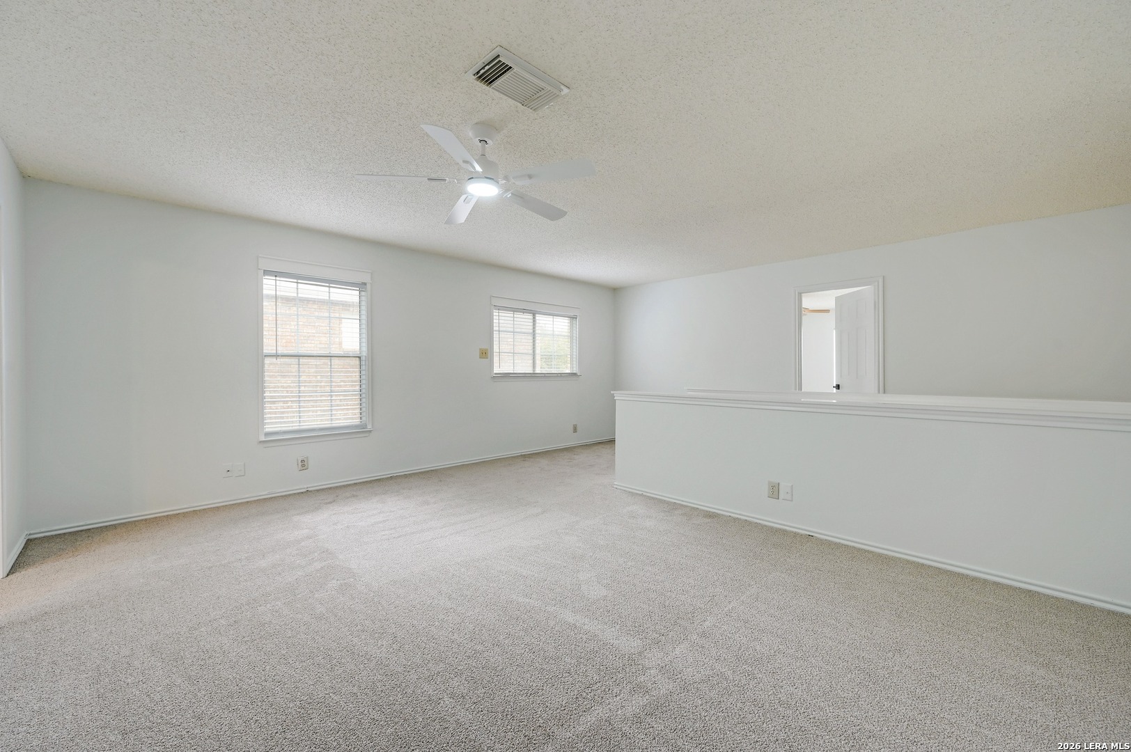 15718 Knollvista