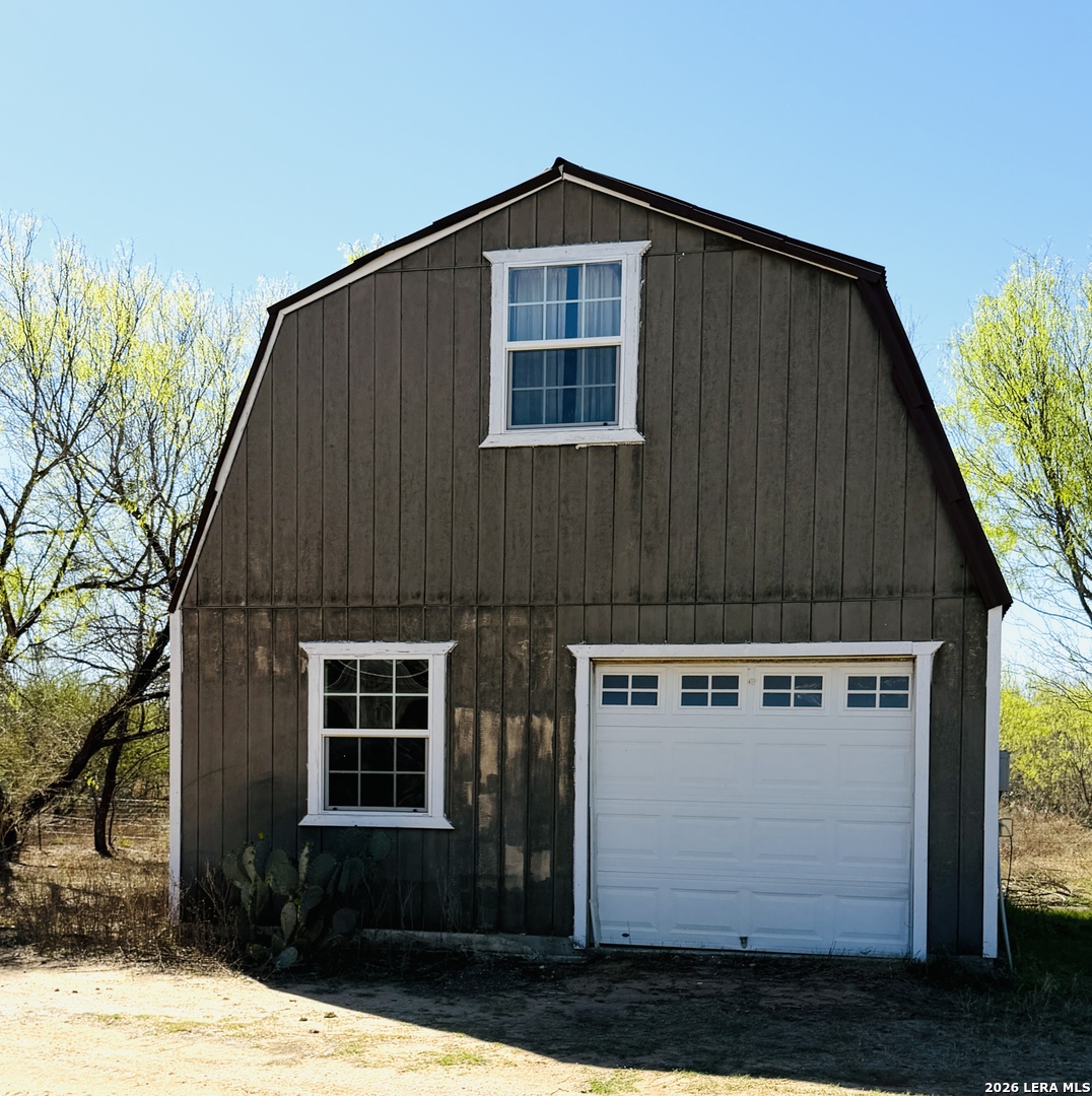 10565 Briggs