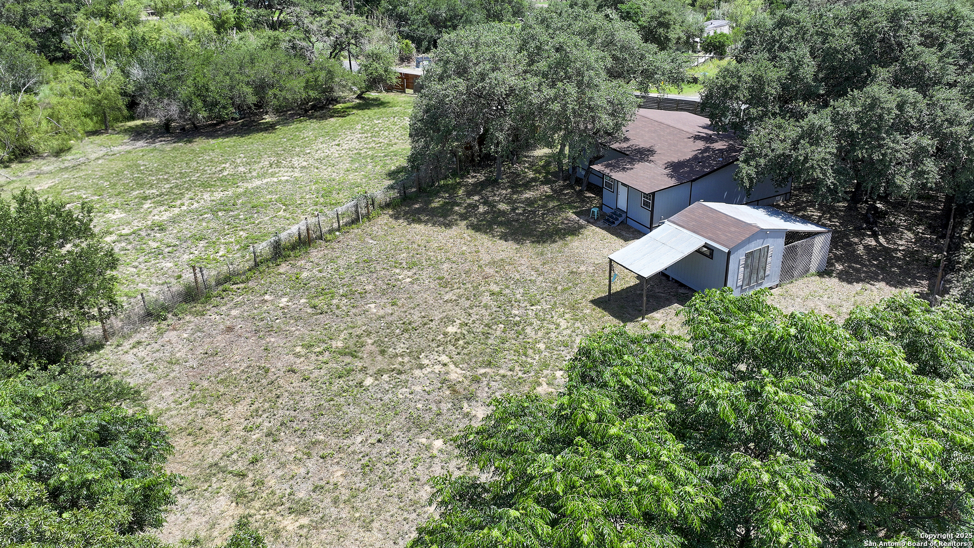 600 Dawnridge Drive