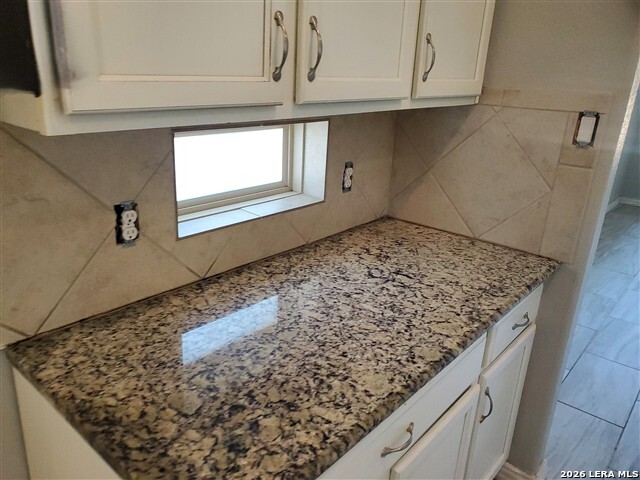15143 Gelding Heights