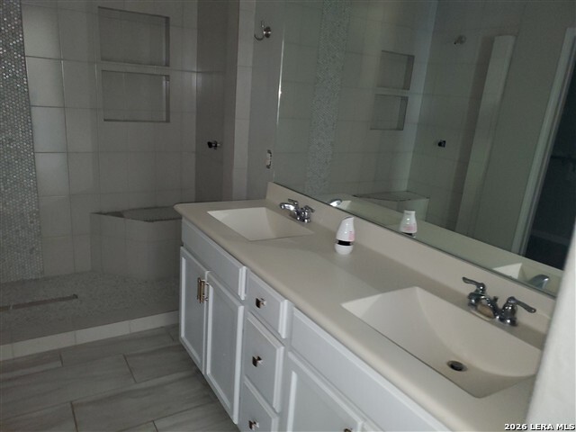 15143 Gelding Heights