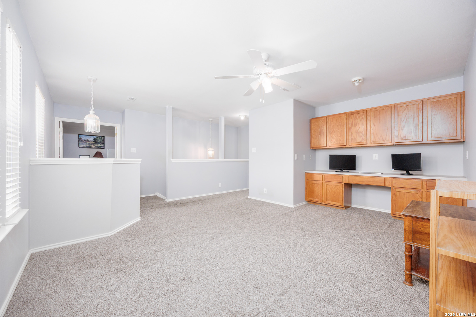 2438 Encino Cedros
