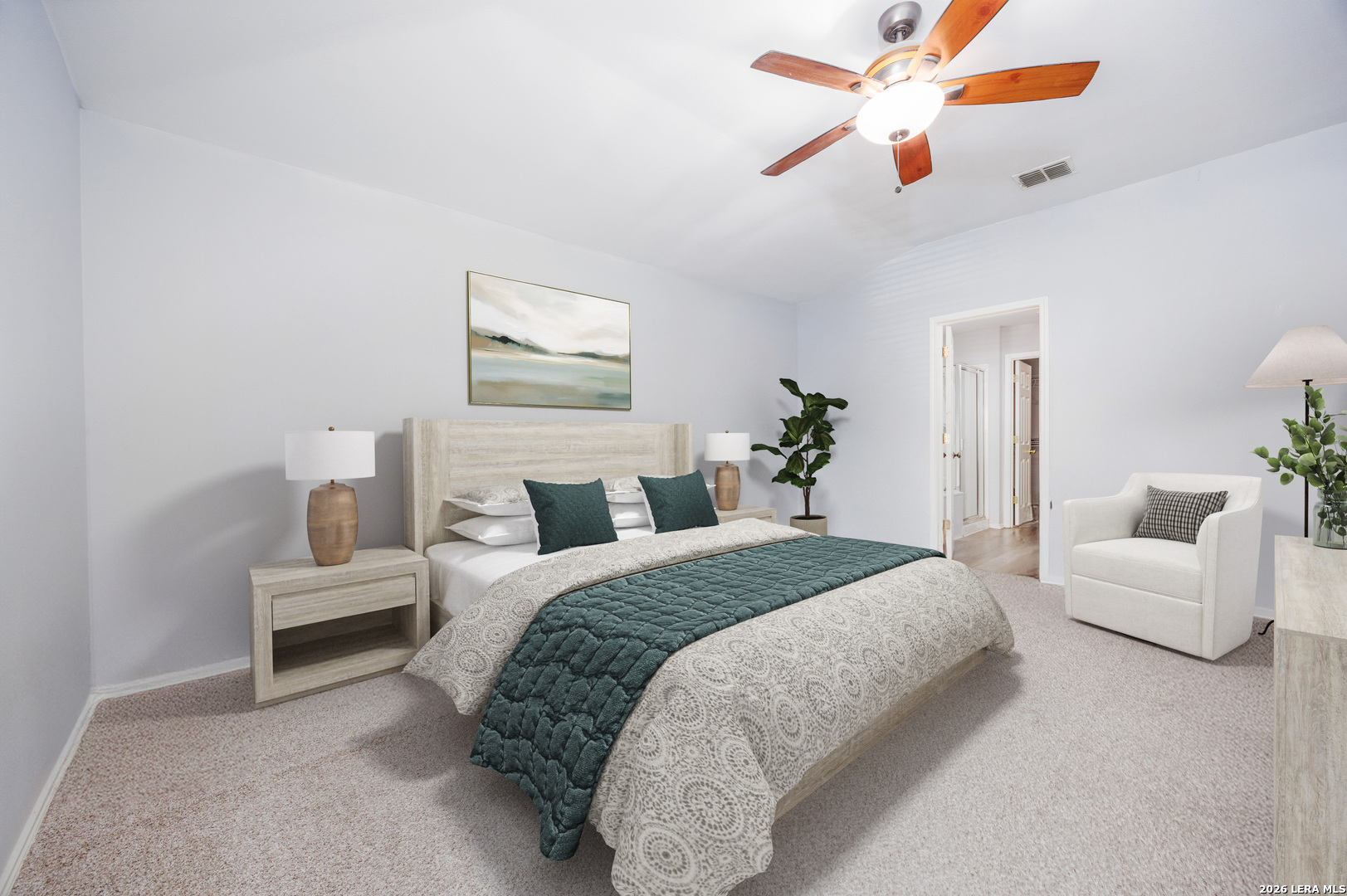 2438 Encino Cedros